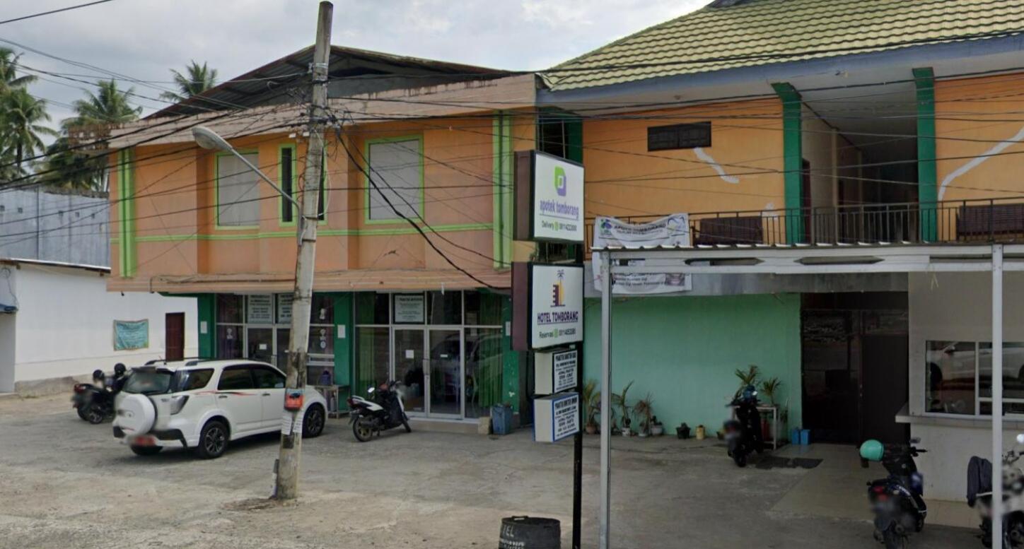 Oyo 93411 Syariah Hotel Tomborang Karema 외부 사진